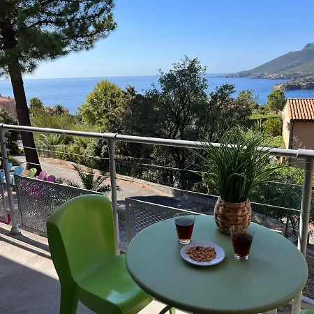 Village Lou Castelet Holiday park